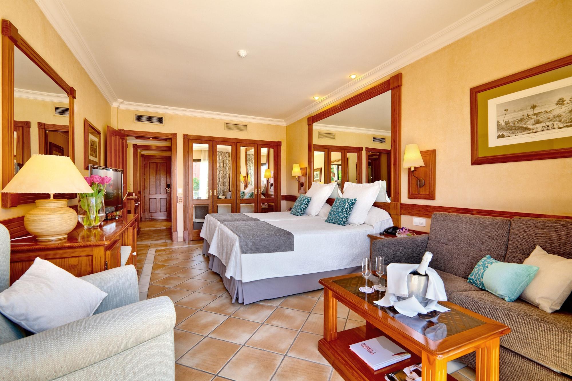 Gf Gran Costa Adeje***** Hotel Costa Adeje  Room photo